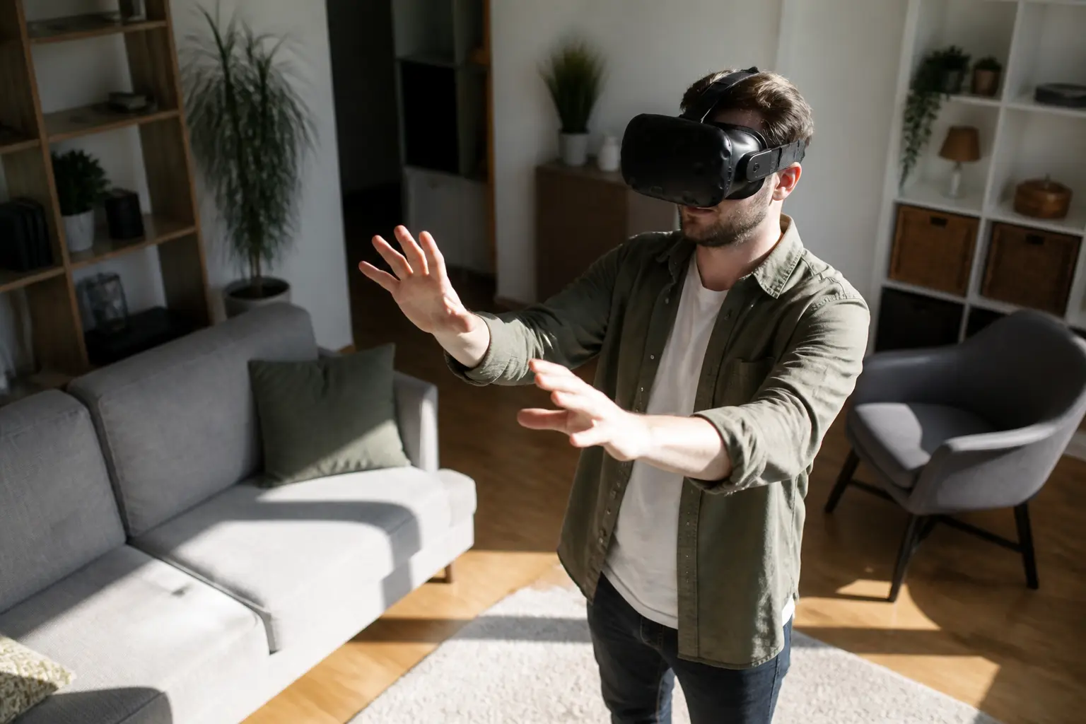 Користувач у шоломі віртуальної реальності HTC VIVE
