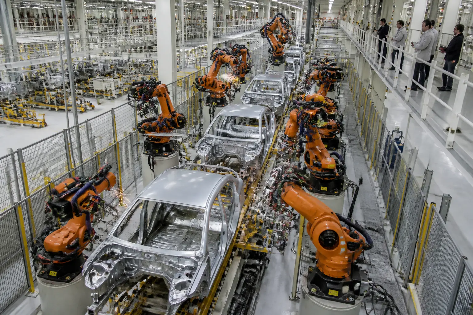 Автоматизована лінія складання автомобілів на німецькому заводі